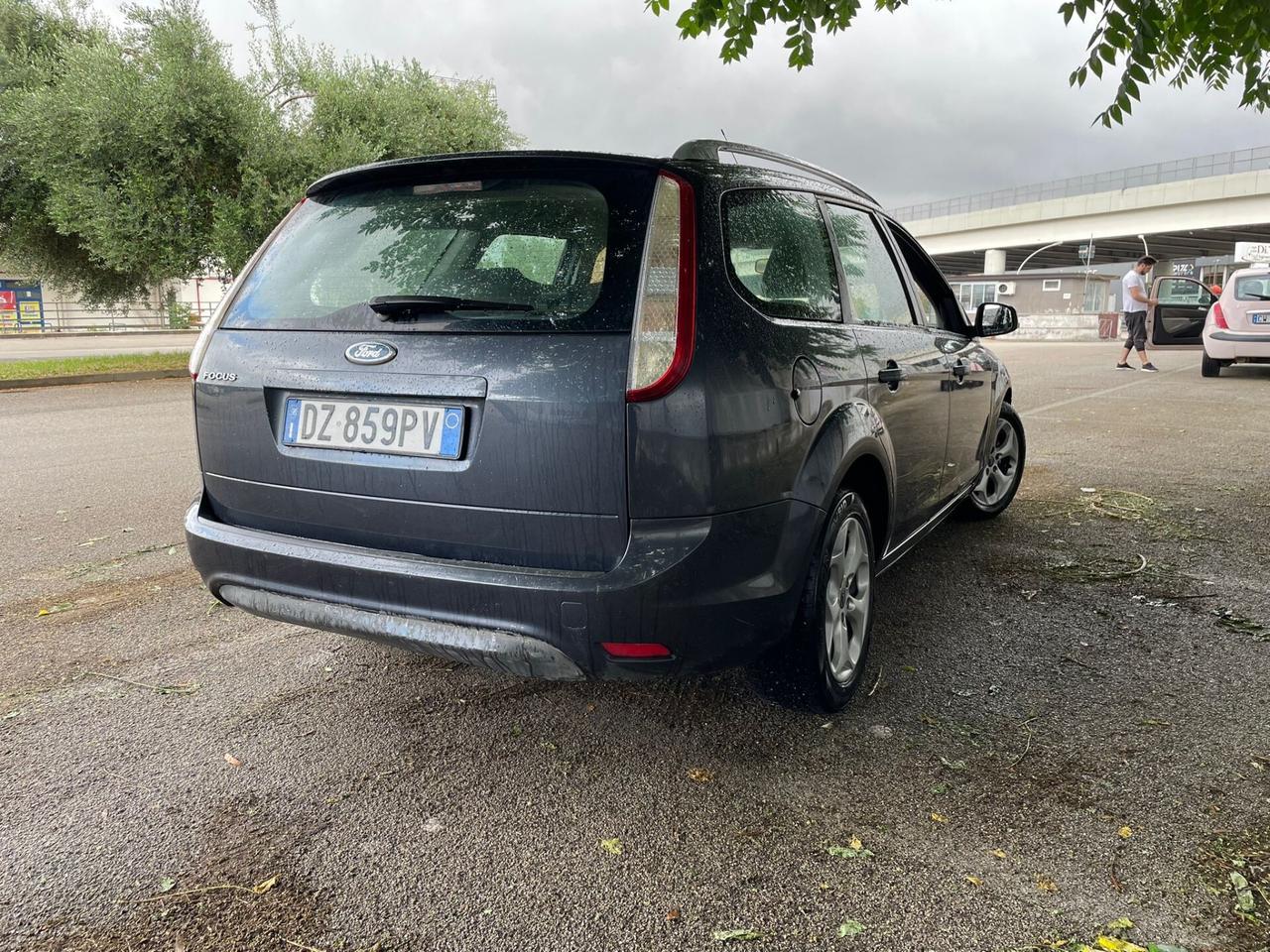 Ford Focus Restayling 1.6 120 CV GPL SW Titanium Full Perfett