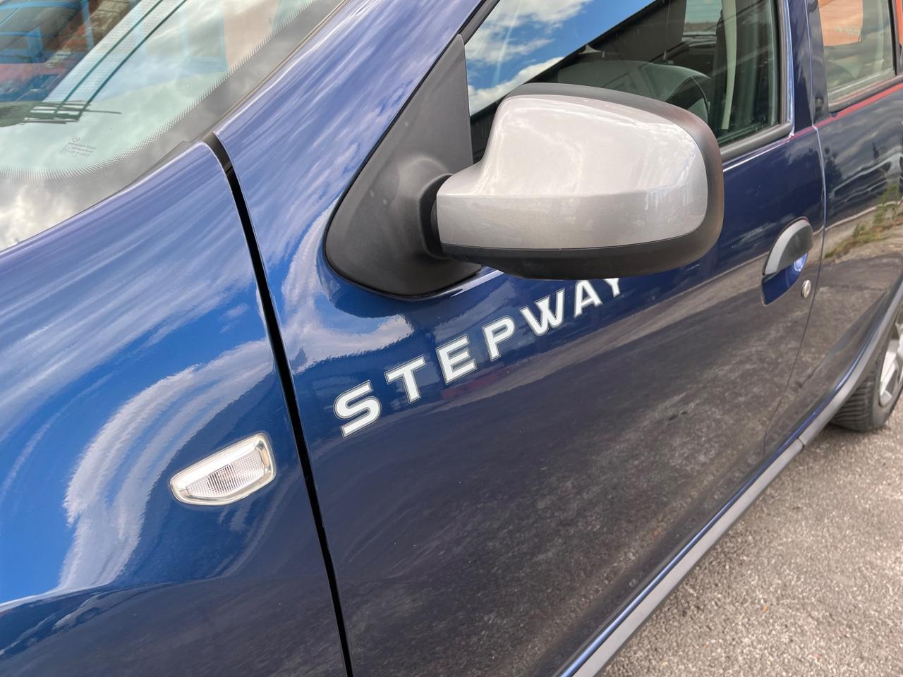 Dacia Sandero Stepway1.5dCi 90CVPrestige-km 99000-