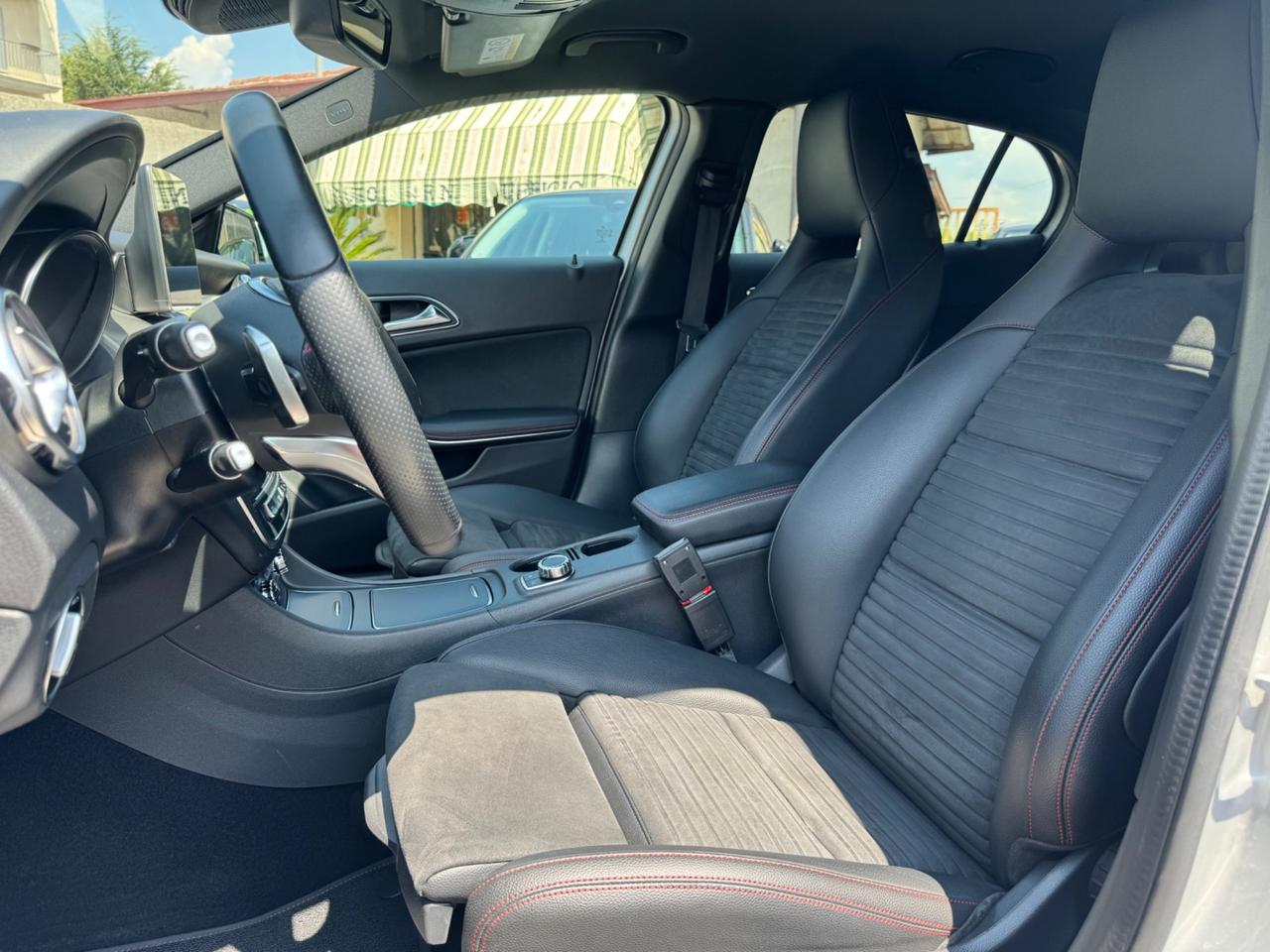 Mercedes-benz GLA 220 GLA 220 d Automatic 4Matic Premium AMG