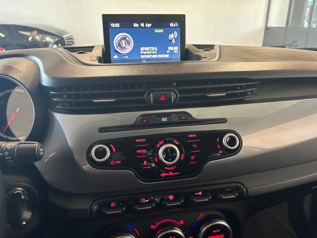 Alfa Romeo Giulietta 1.6 JTDm-2 |OK NEOPATENTATI |