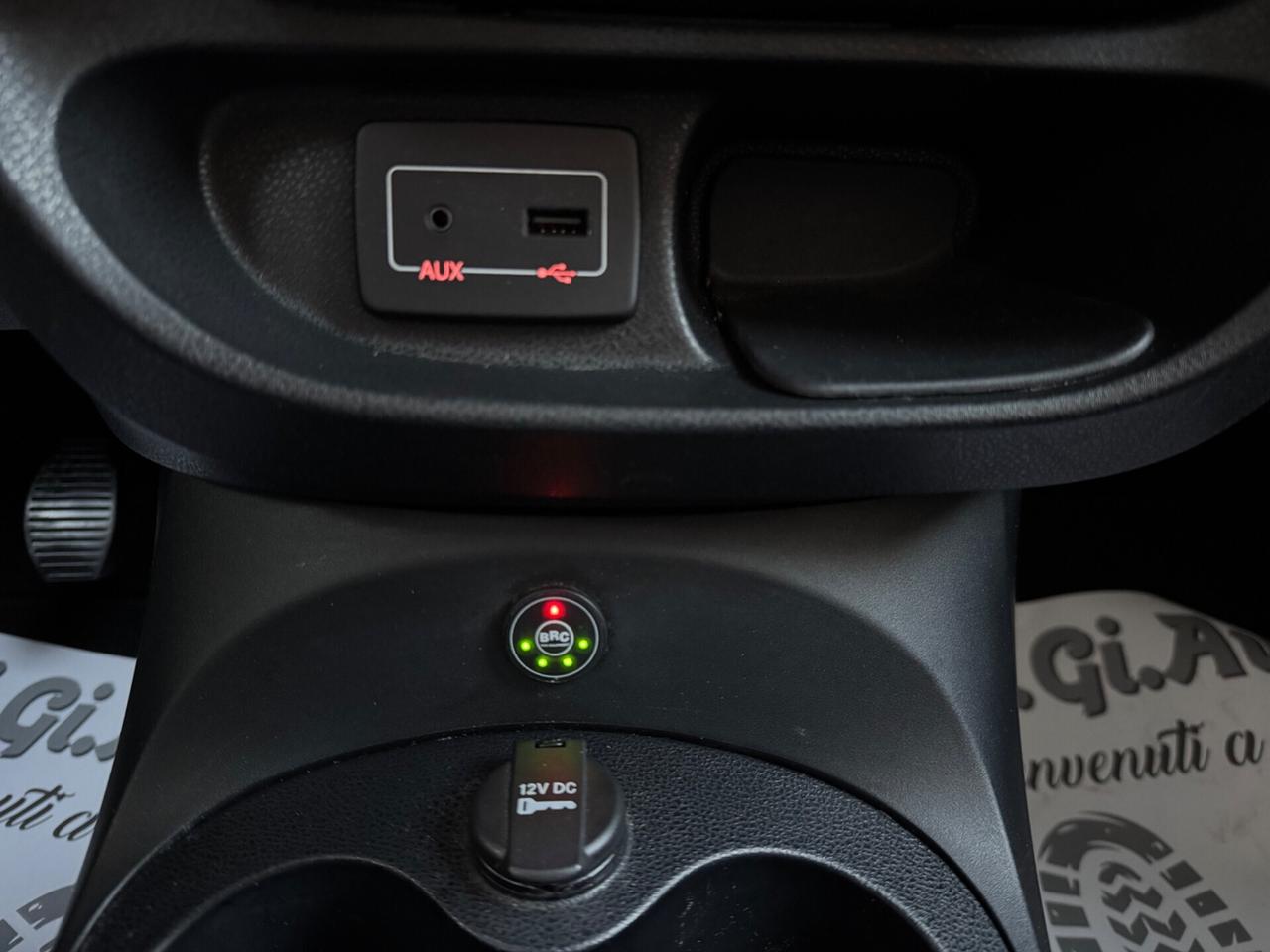 500L 1.4 T-Jet 120cv GPL Lounge cat.E6