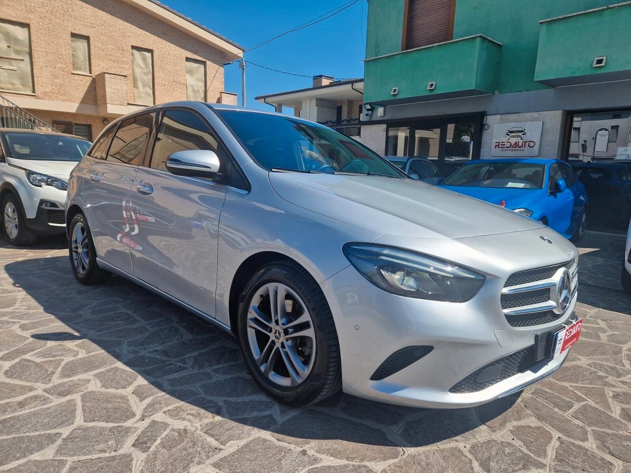 Mercedes-benz B 180 B 180 d Business Extra