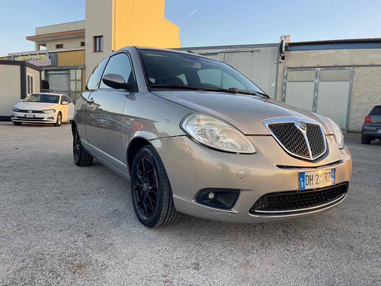 LANCIA YPSILON 1.4 8V FULL TETTO IN VETRO MY07