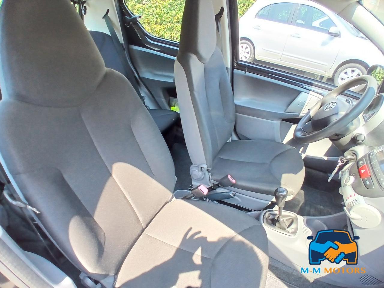 Toyota Aygo 5 Porte Aygo 5p 1.0 Sol FL