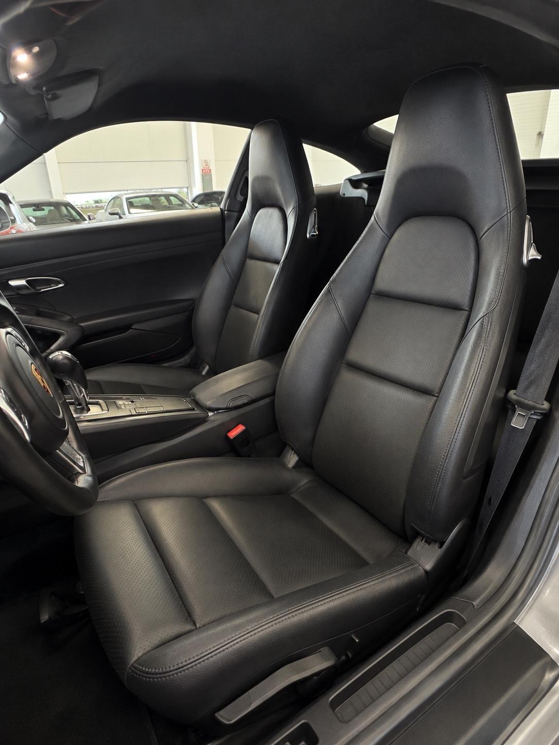 Porsche Cayman 2.7pdk