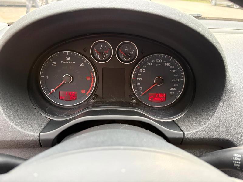 Audi A3 Sportback 1.6 tdi Young Edition 90cv OK NEOPATENATO