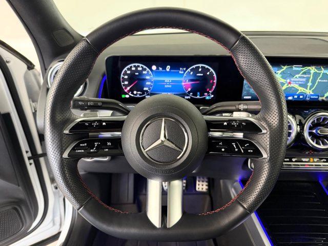 MERCEDES-BENZ GLB 200 d Premium AMG Line