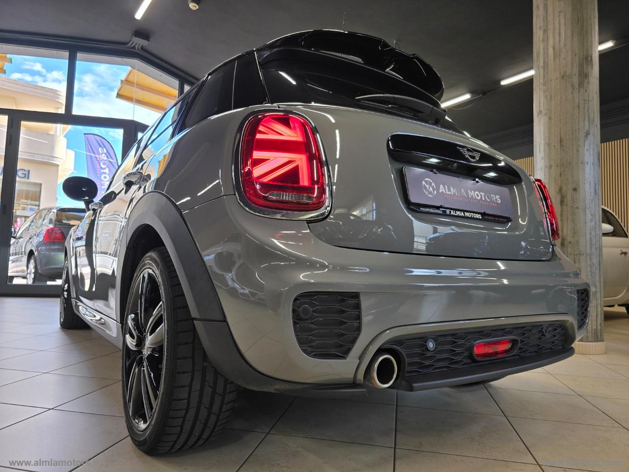 MINI Mini Cooper JCW 5 porte