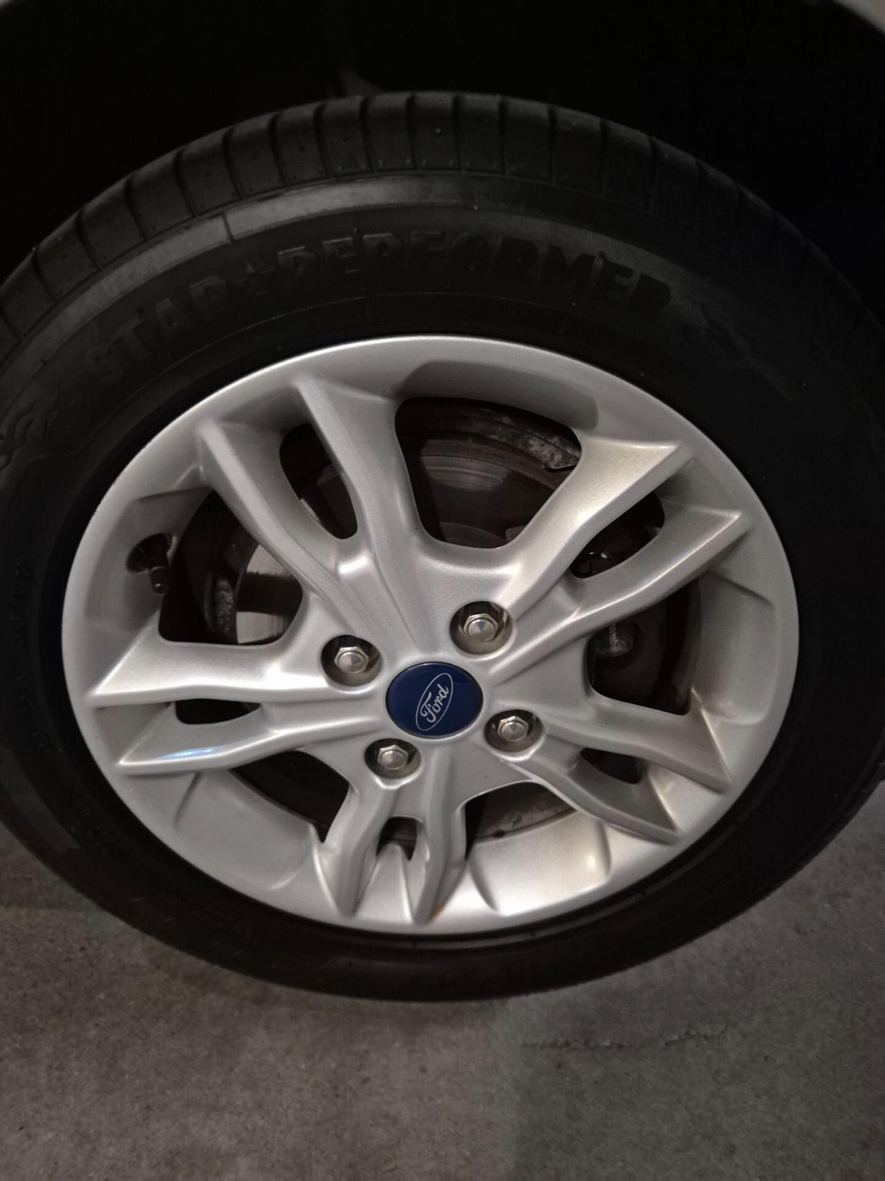 ford fiesta benzina euro 6b neo patentati