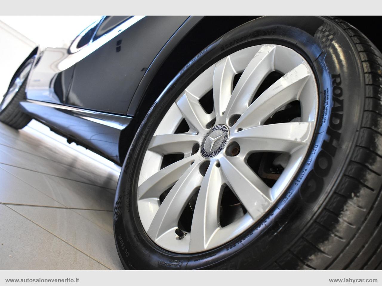 MERCEDES-BENZ B 180 d Automatic Premium