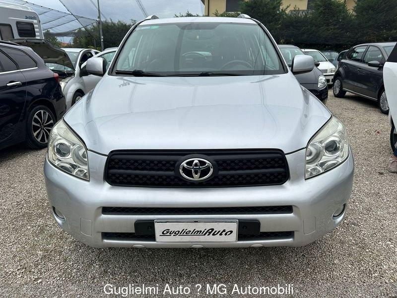 Toyota RAV4 RAV4 2.2 D-4D 177 CV Luxury