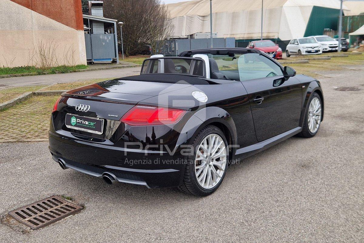 AUDI TT Roadster 2.0 TFSI quattro S tronic S line