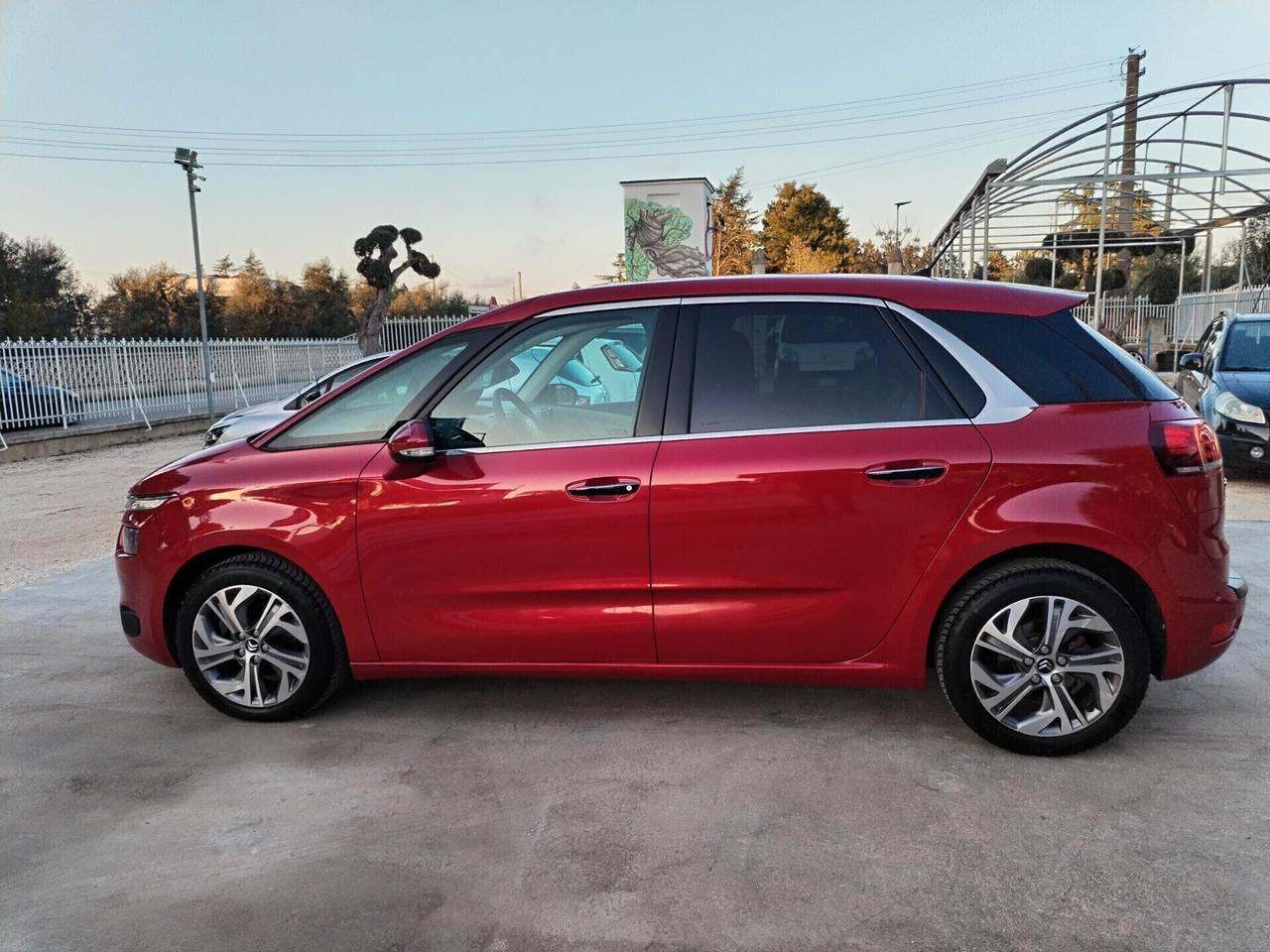 Citroen C4 Picasso 1.6 e-HDi 115 Exclusive