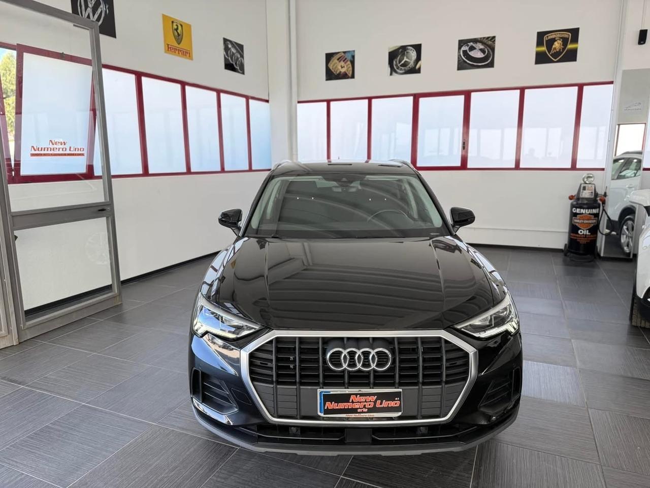 Audi Q3 S-tronic 35 TDI 2.0 Sport 150cv 2019