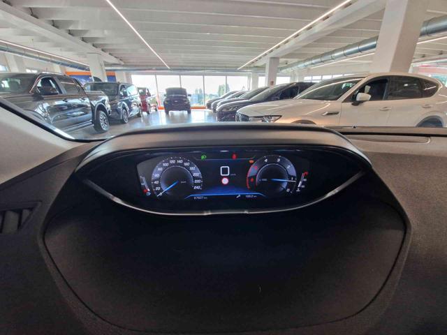 PEUGEOT 3008 BlueHDi 120 S&S Business