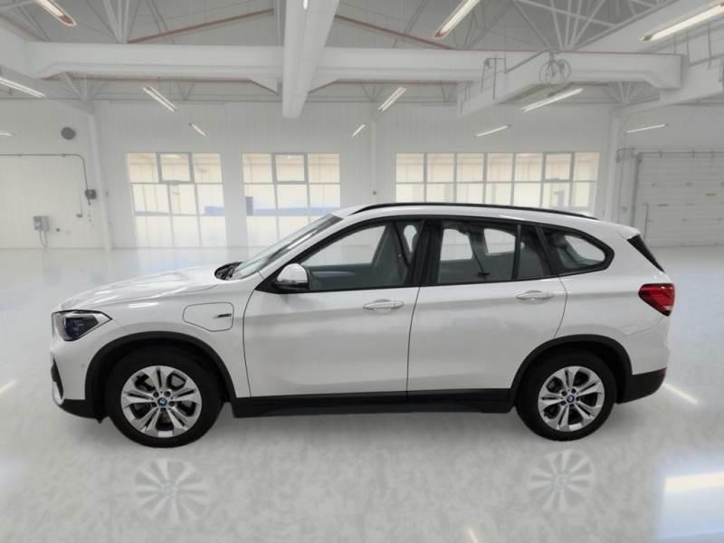 BMW X1 XDRIVE 25E BUSINESS ADVANTAGE AUTOMATICO SUV