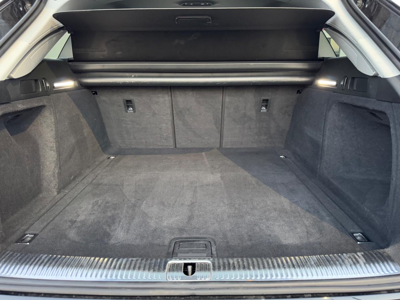 AUDI A4 2.0 Advanced S-Tronic - Virtual Matrix 18