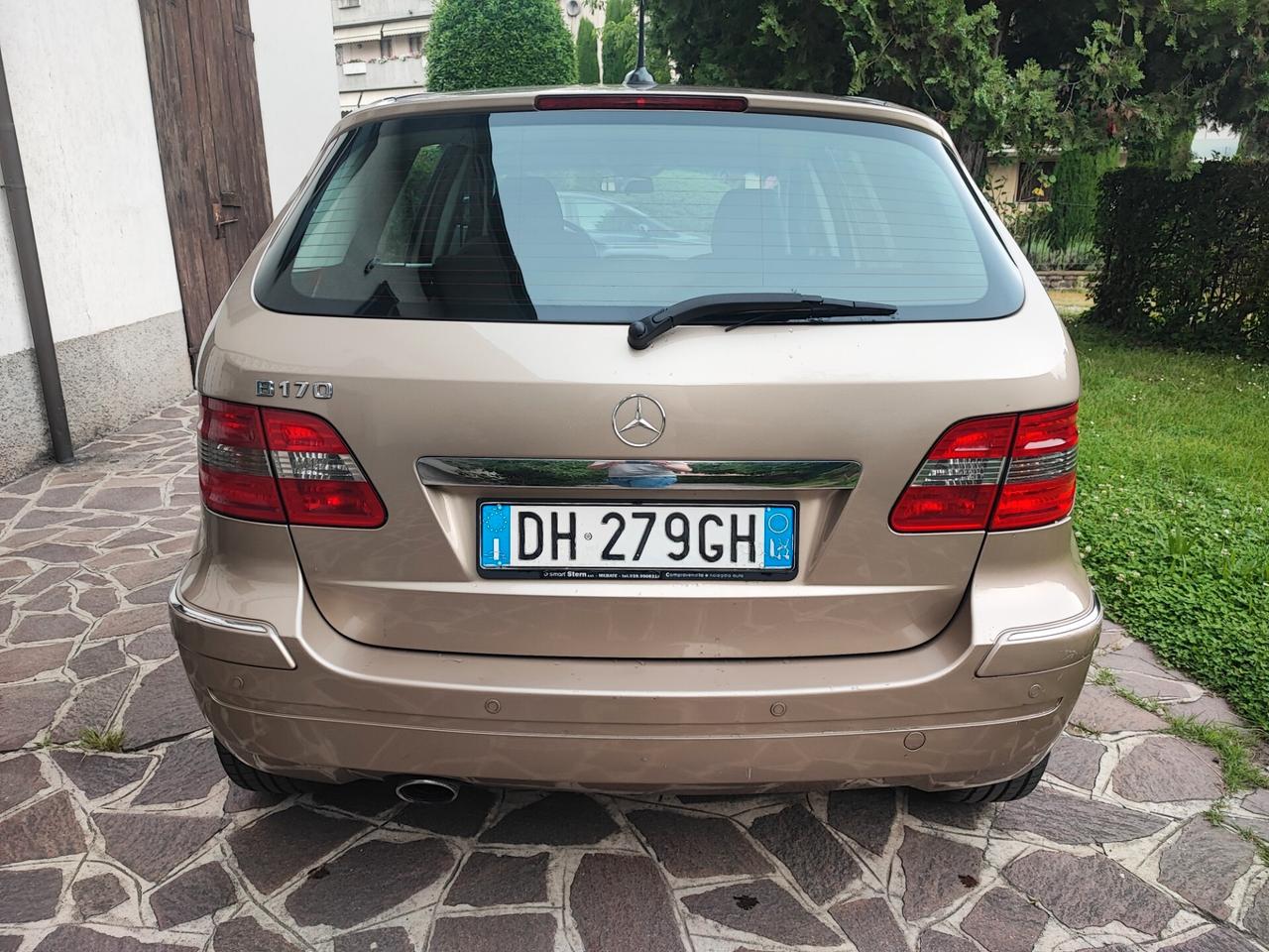 Mercedes-benz B 170 Sport 1.7 Benz automatico neopatentati