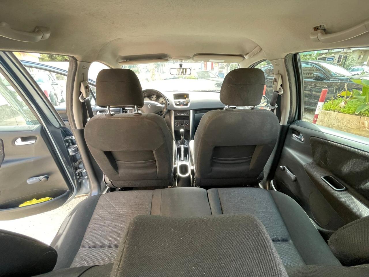 Peugeot 207 1.6 HDi 90CV 5p. XS