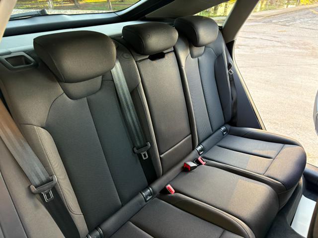 AUDI Q5 SPB SPORTBACK 40 TDI quattro S tronic Business Ad.