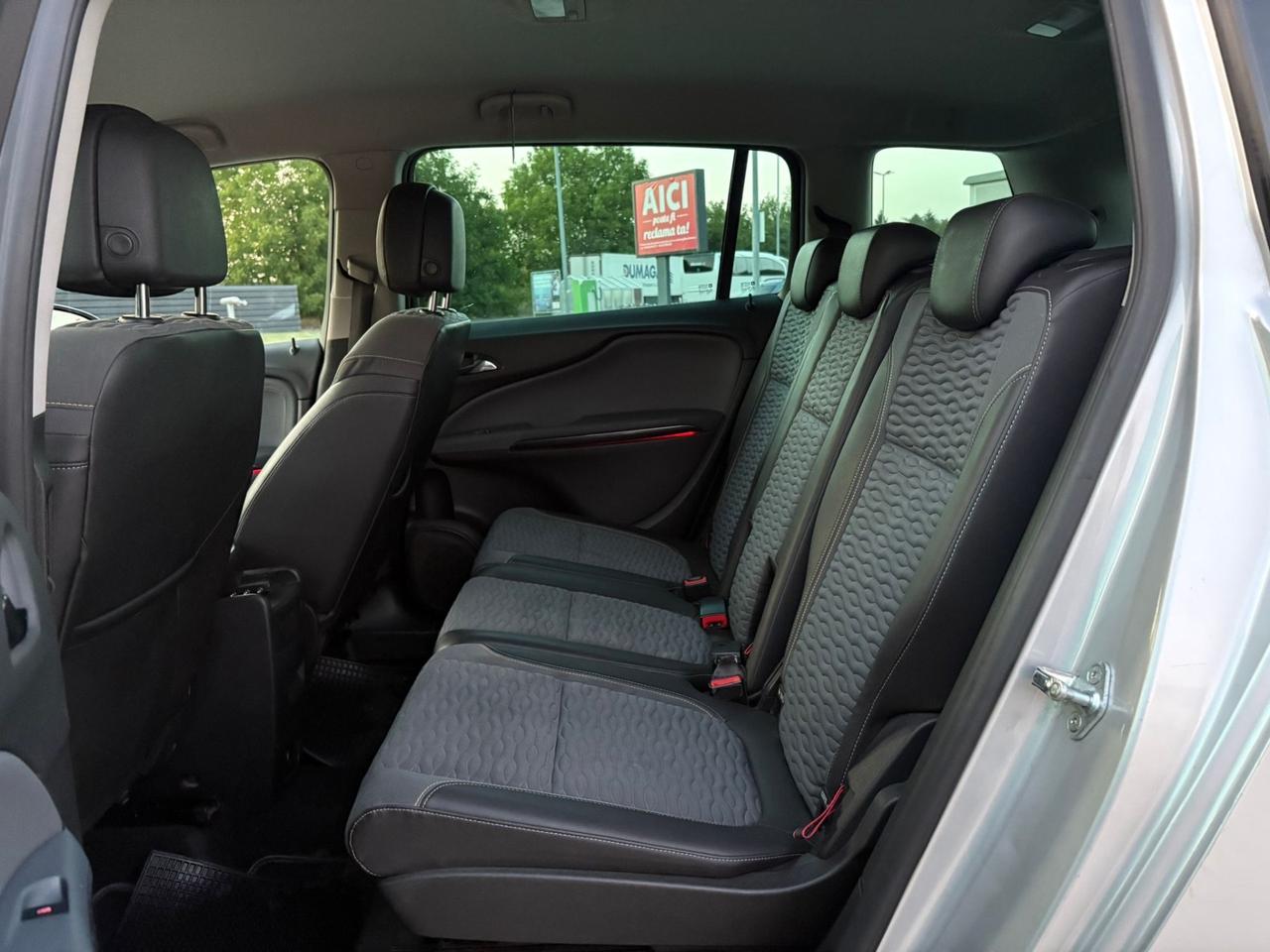 Opel Zafira Tourer 2.0 CDTi 110CV 7 Posti Cosmo