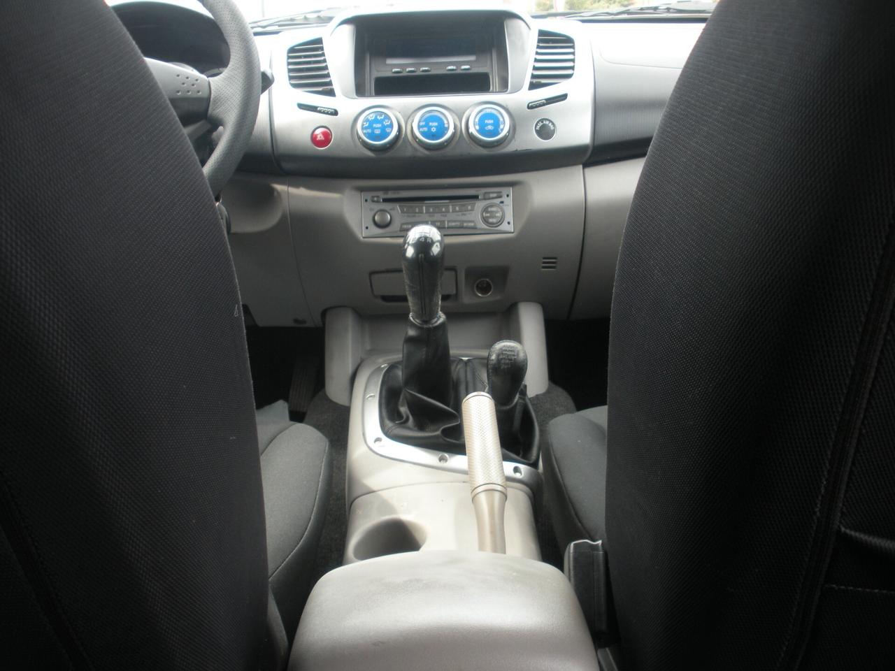 Mitsubishi L200 2.5 DI-D/136CV DC Intense ''SAVANA''