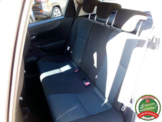 TOYOTA Yaris 1.4 D-4D 5 porte Lounge