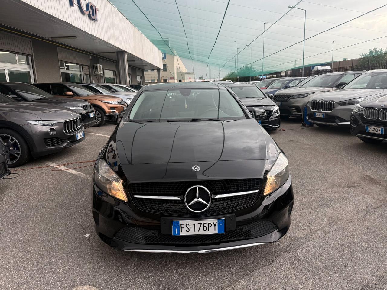 Mercedes-Benz A 180 A 180 d Sport EURO 6