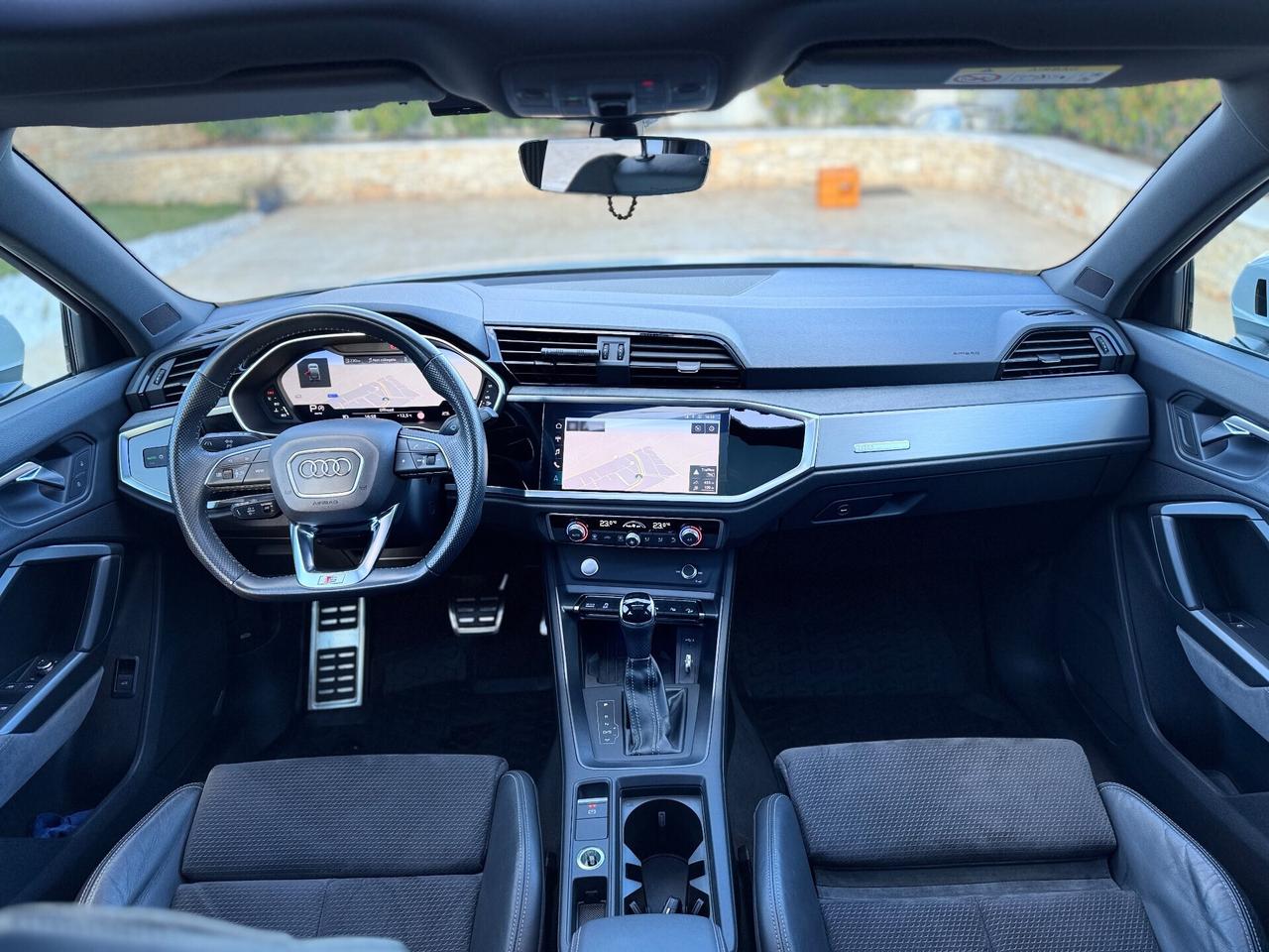 Audi Q3 SPB 2.0 150cv Tetto*Sline*Led*Full