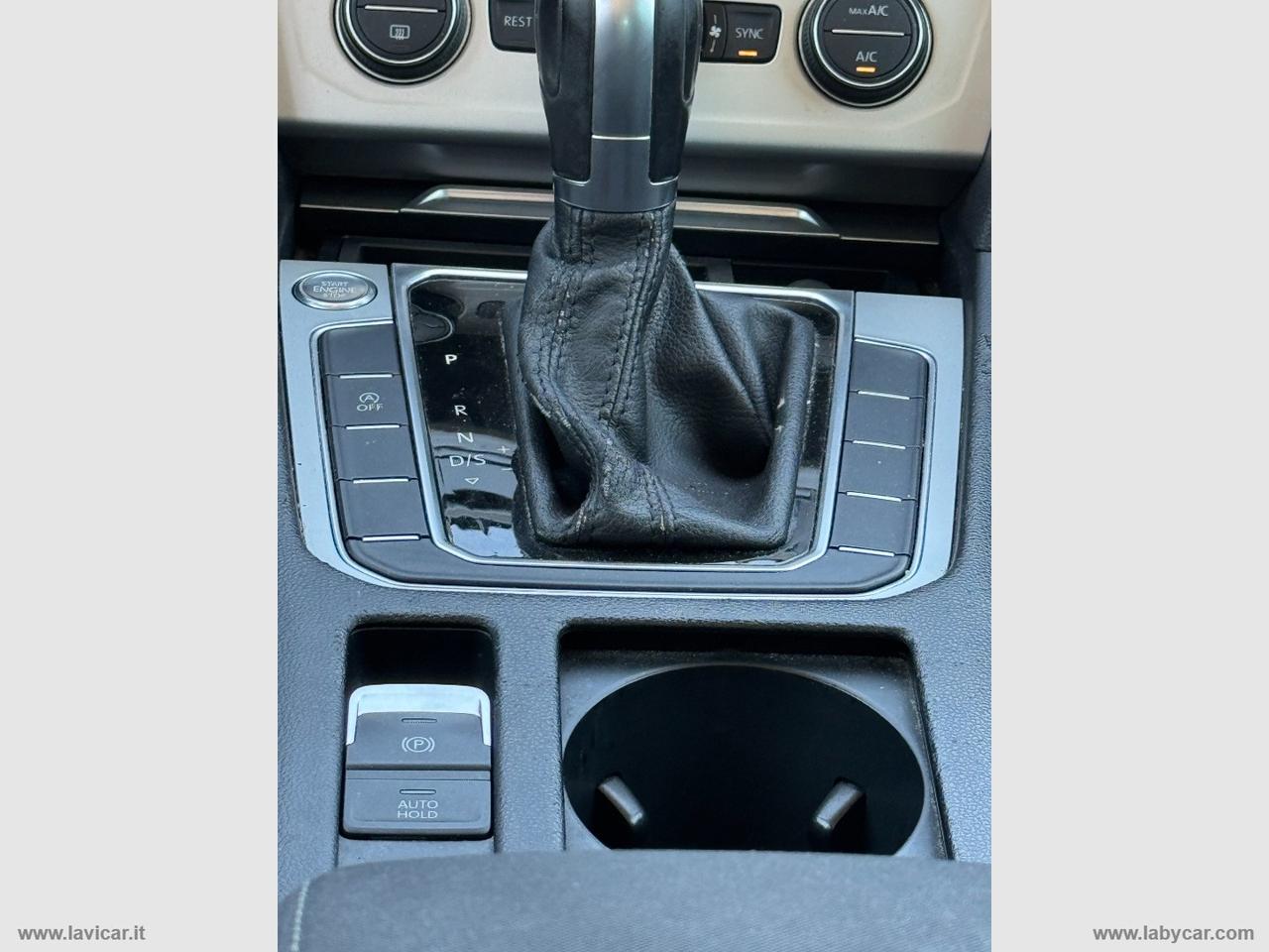 VOLKSWAGEN Passat Variant 2.0 TDI DSG Business BMT