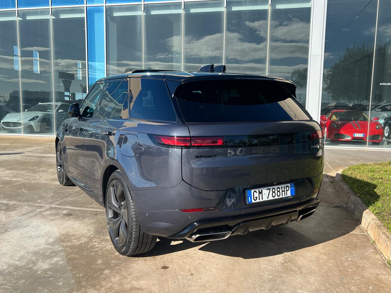 Land Rover Range Rover Sport 3.0 Autobiography 510 cv possibilità noleggio no scoring