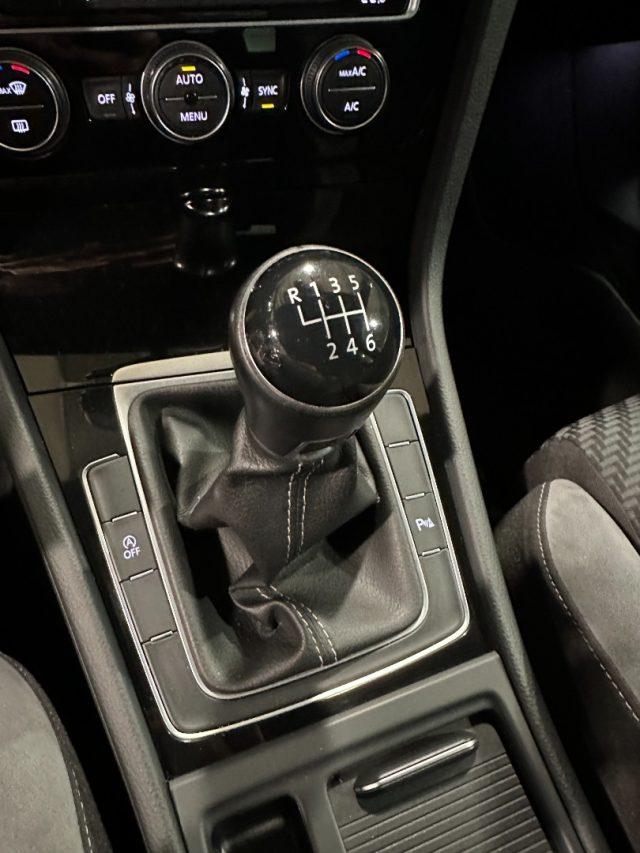 VOLKSWAGEN Golf 1.5 TSI ACT 5p. Sport R Line - Carplay - ACC