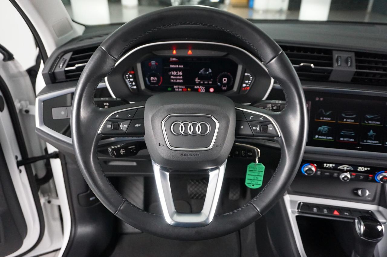 Audi Q3 35 TDI S tronic Business