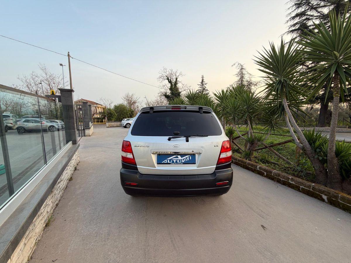KIA - Sorento - 2.5 16V CRDI 4WD Active