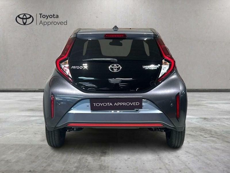 Toyota Aygo X 1.0B (72 CV) Undercover