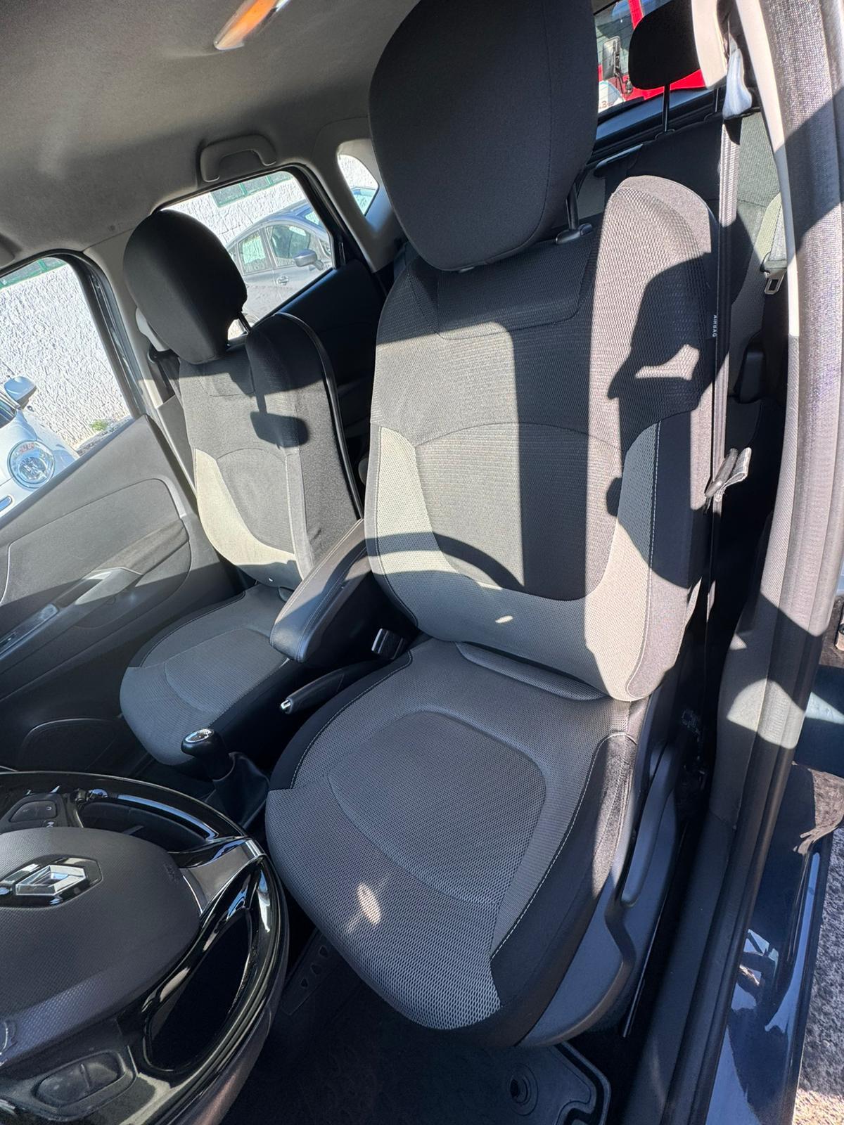 Renault Captur dCi 8V 90 CV Start&Stop Energy Iconic