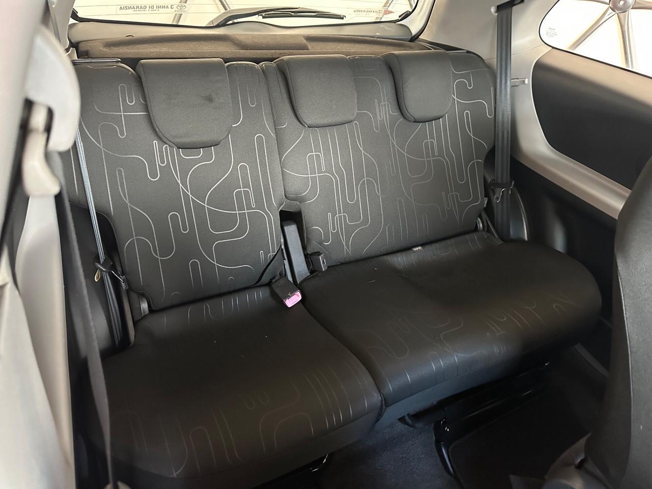 Toyota Yaris 1.0 3 porte