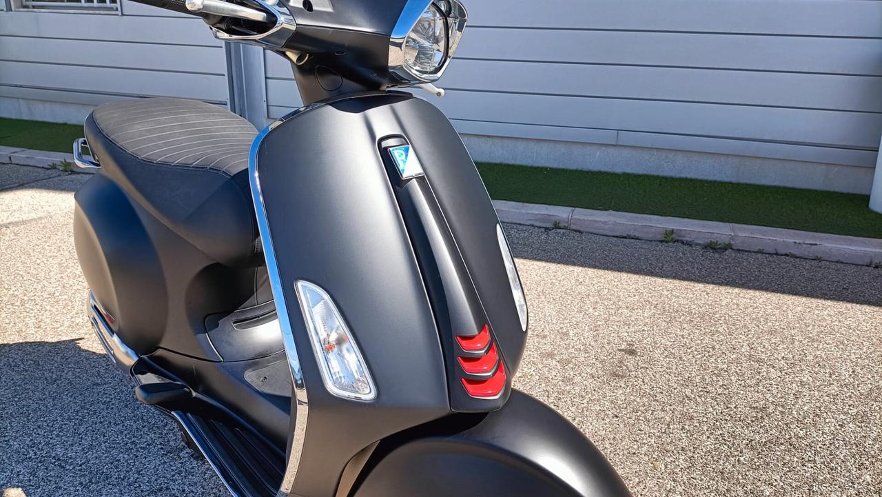 Piaggio Vespa Sprint Sport 50 NERO OPACO