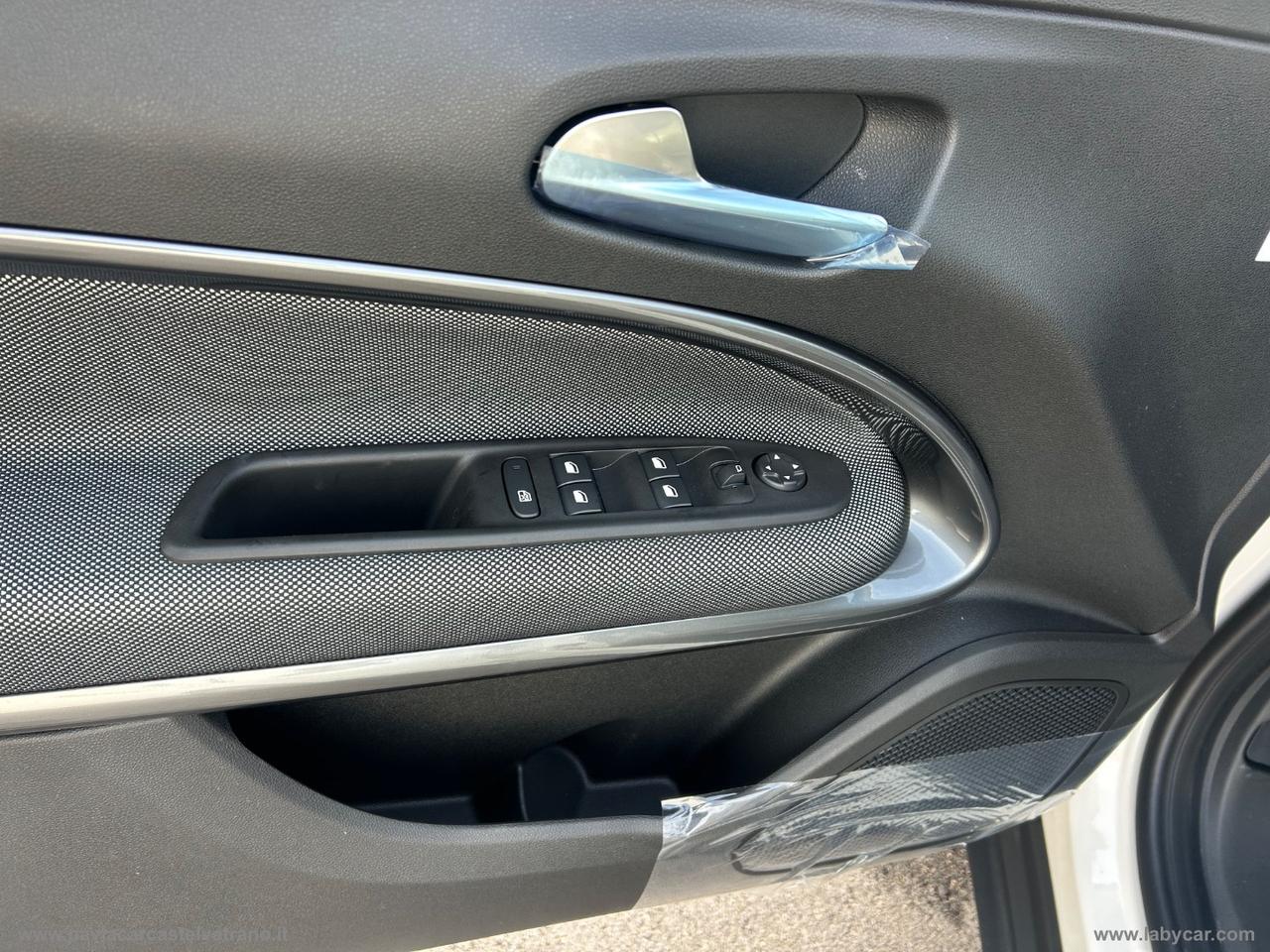 FIAT 600 Hybrid 145 CV DCT MHEV Icon