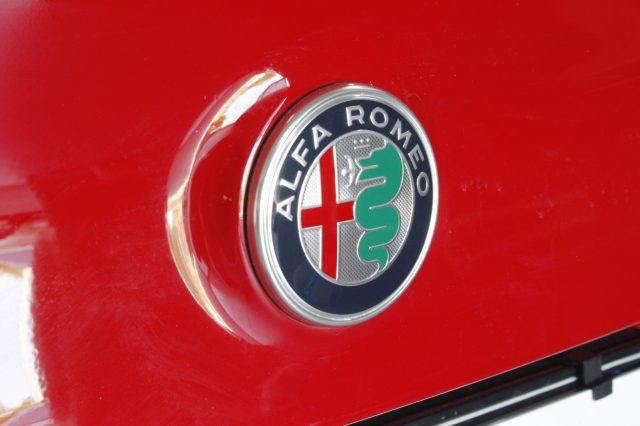 ALFA ROMEO Giulia 2.2Turbodiesel 210 CV AT8 AWD Q4 Veloce PELLE