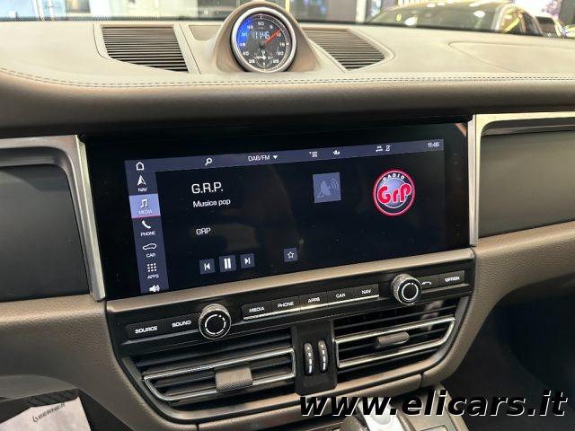 PORSCHE Macan 2.0