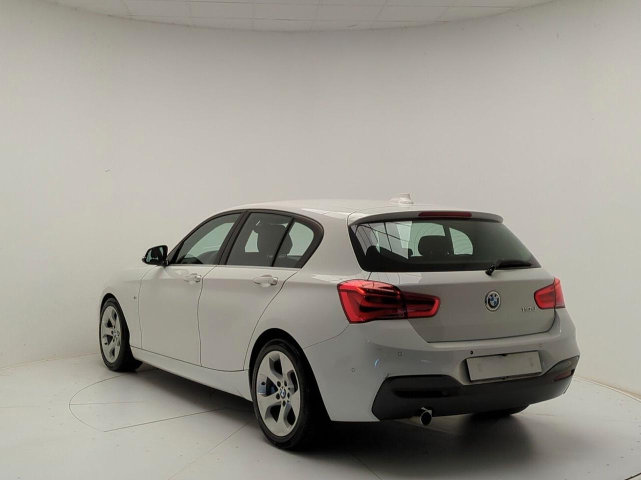 Bmw 118 118d 5p. Msport