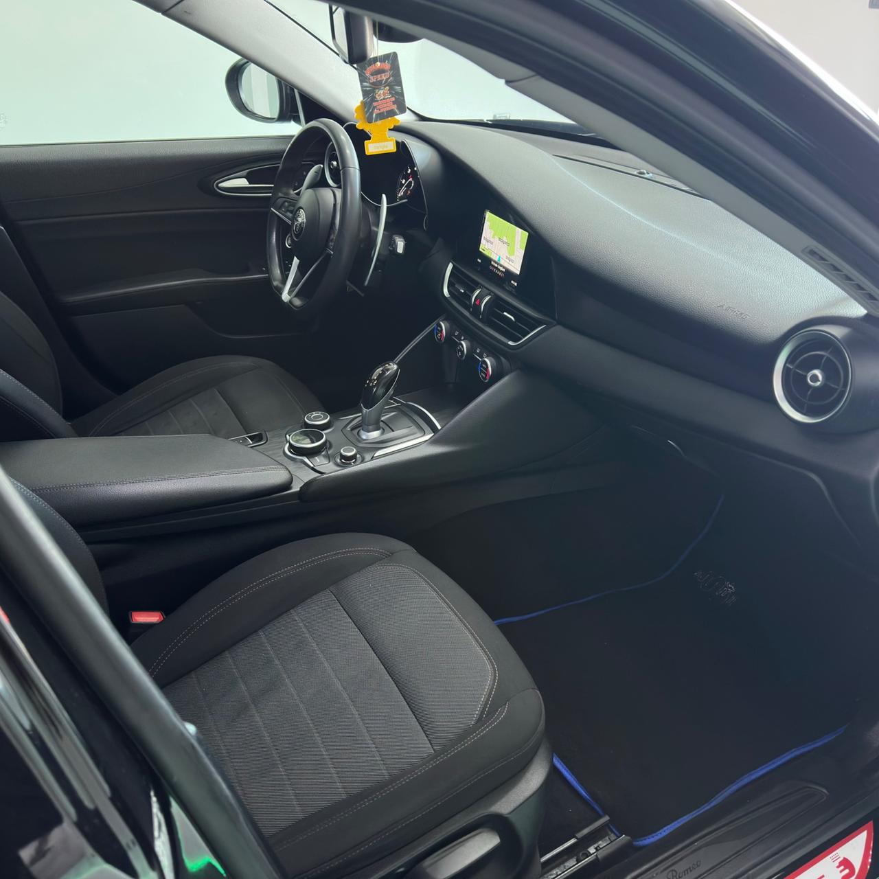 Alfa Romeo Giulia 2.2 Turbodiesel 150 CV AT8 Super
