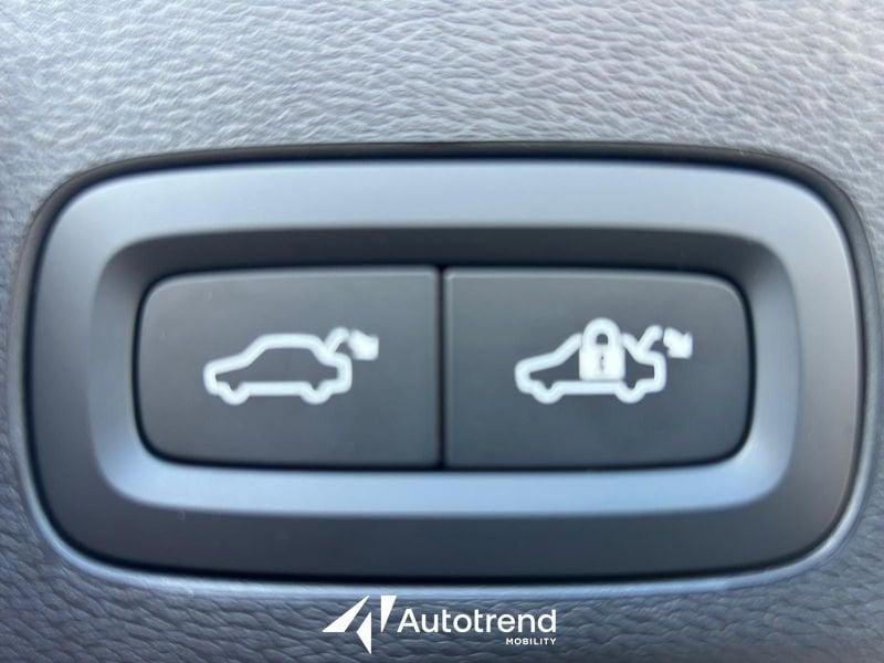 Volvo XC60 T6 Recharge Plug-in Hybrid 253+145 CV AWD Automatico Core