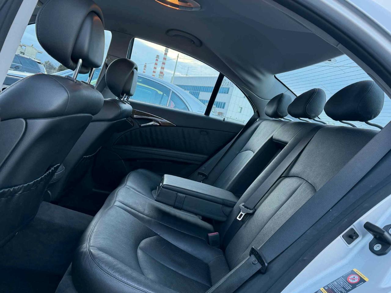 Mercedes-benz E 220 CDI cat Avantgarde