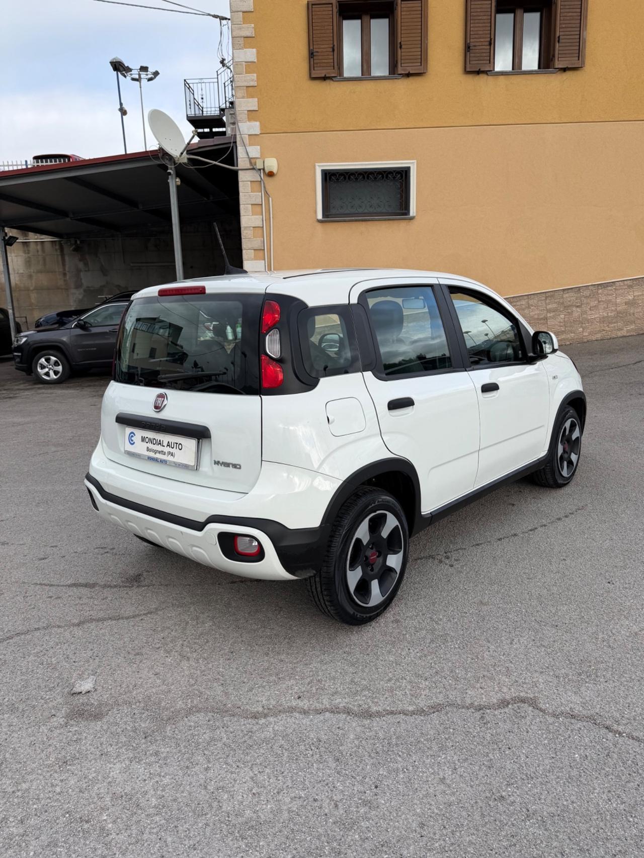 Fiat Panda Cross 1.0 FireFly 70cv Hybrid 2023