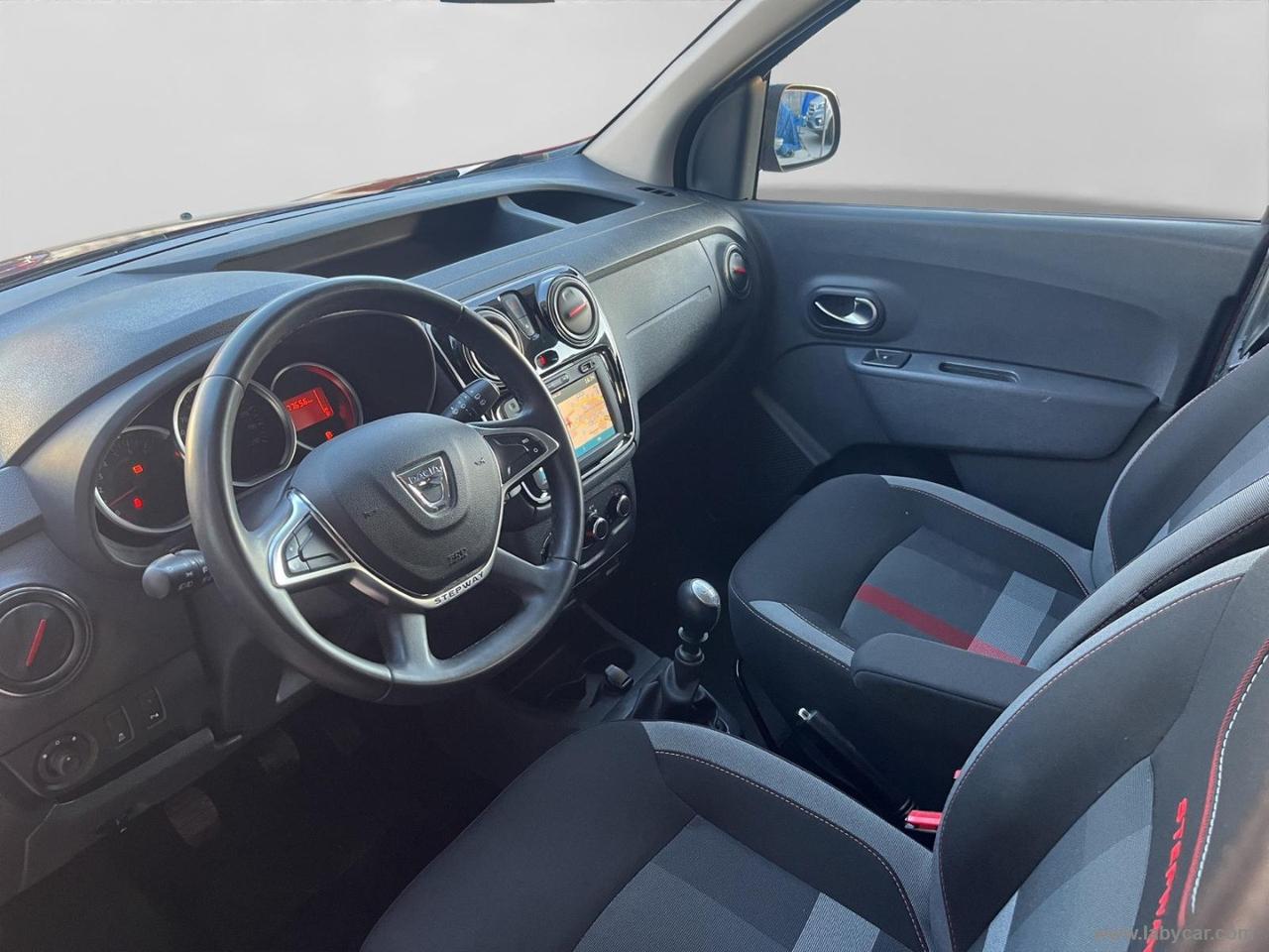 DACIA Dokker Stepway 1.5 Blue dCi 8V 95 CV +GANCIO TRAINO