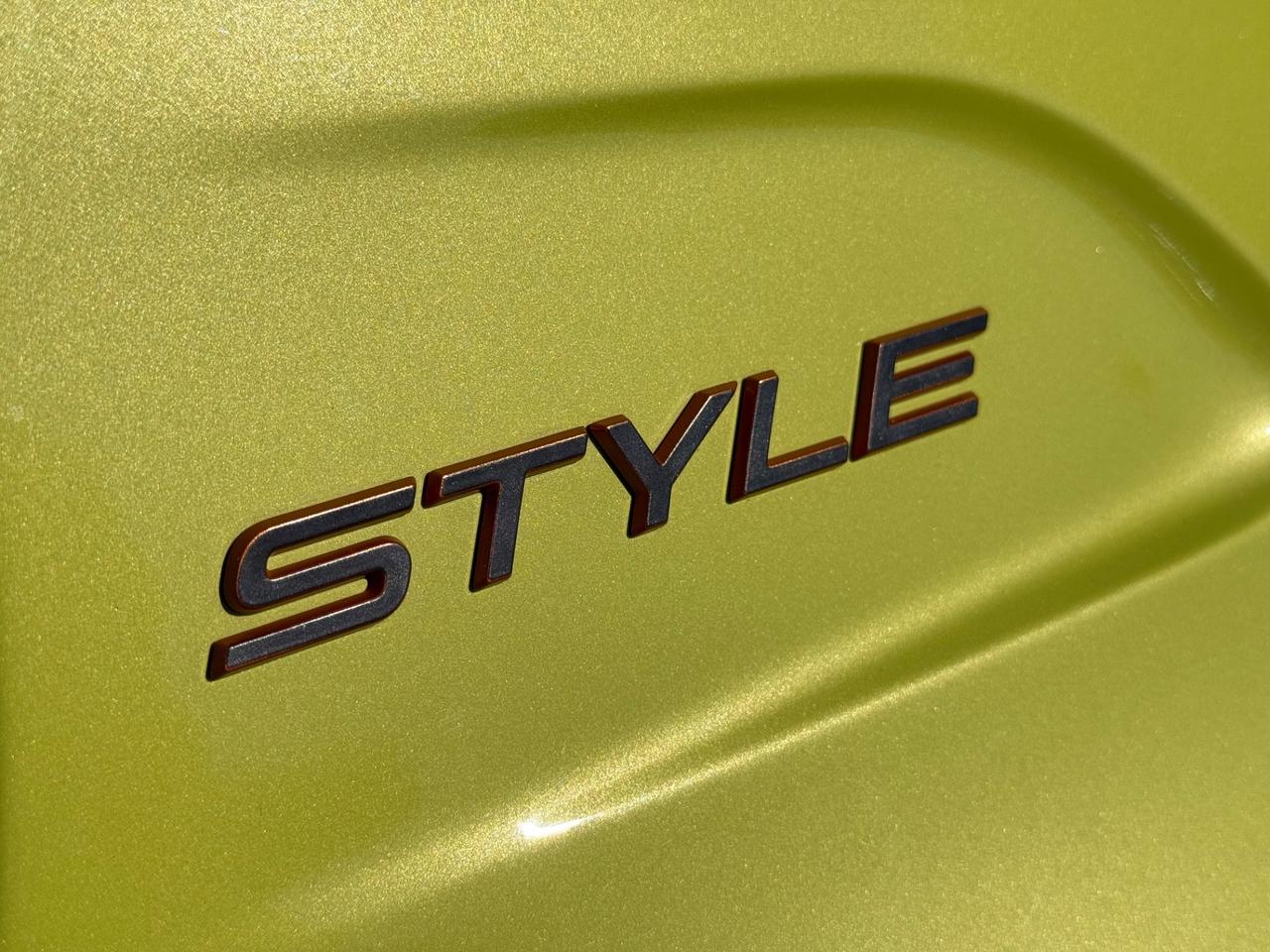 Peugeot 208 PureTech 100cv 5 porte Style