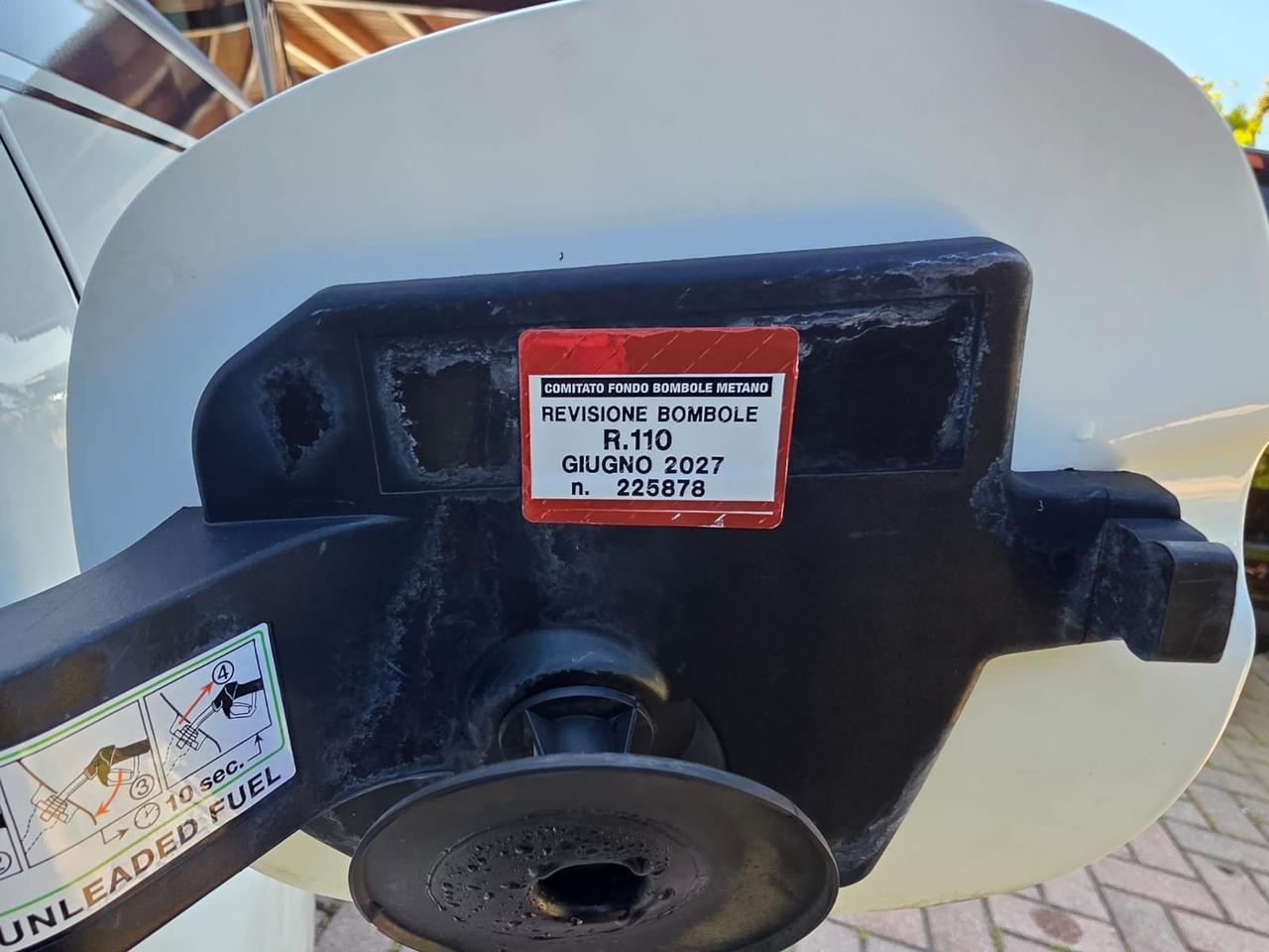 Fiat 500L Living 0.9 TwinAir Turbo Natural Power Lounge