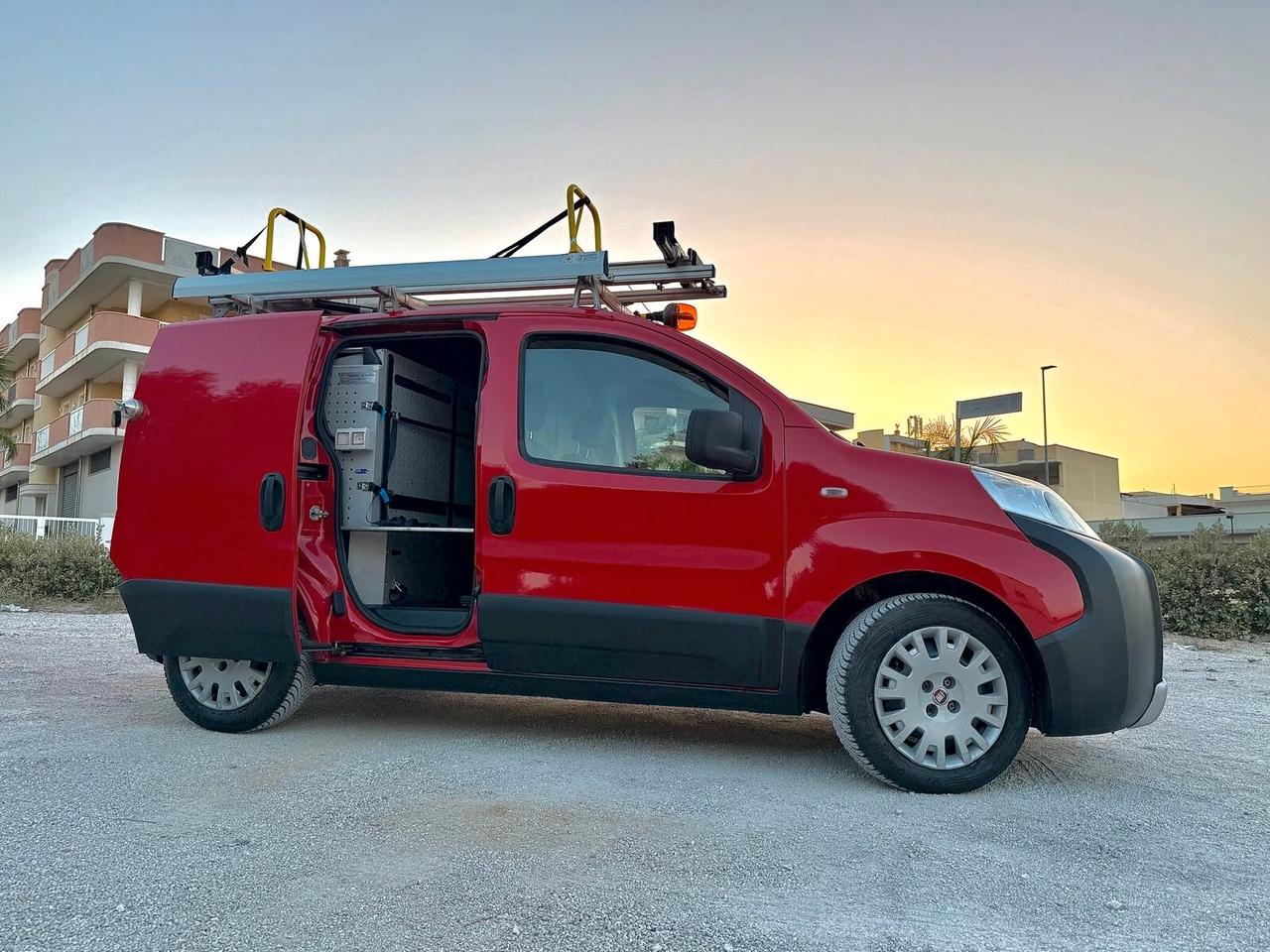 Fiat Fiorino 1.3 MJT 95CV Furgone Adventure